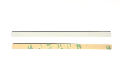 UHF RFID štítek na kov 152 × 8 mm